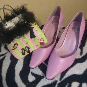 Donna Lawrence pink pump heels